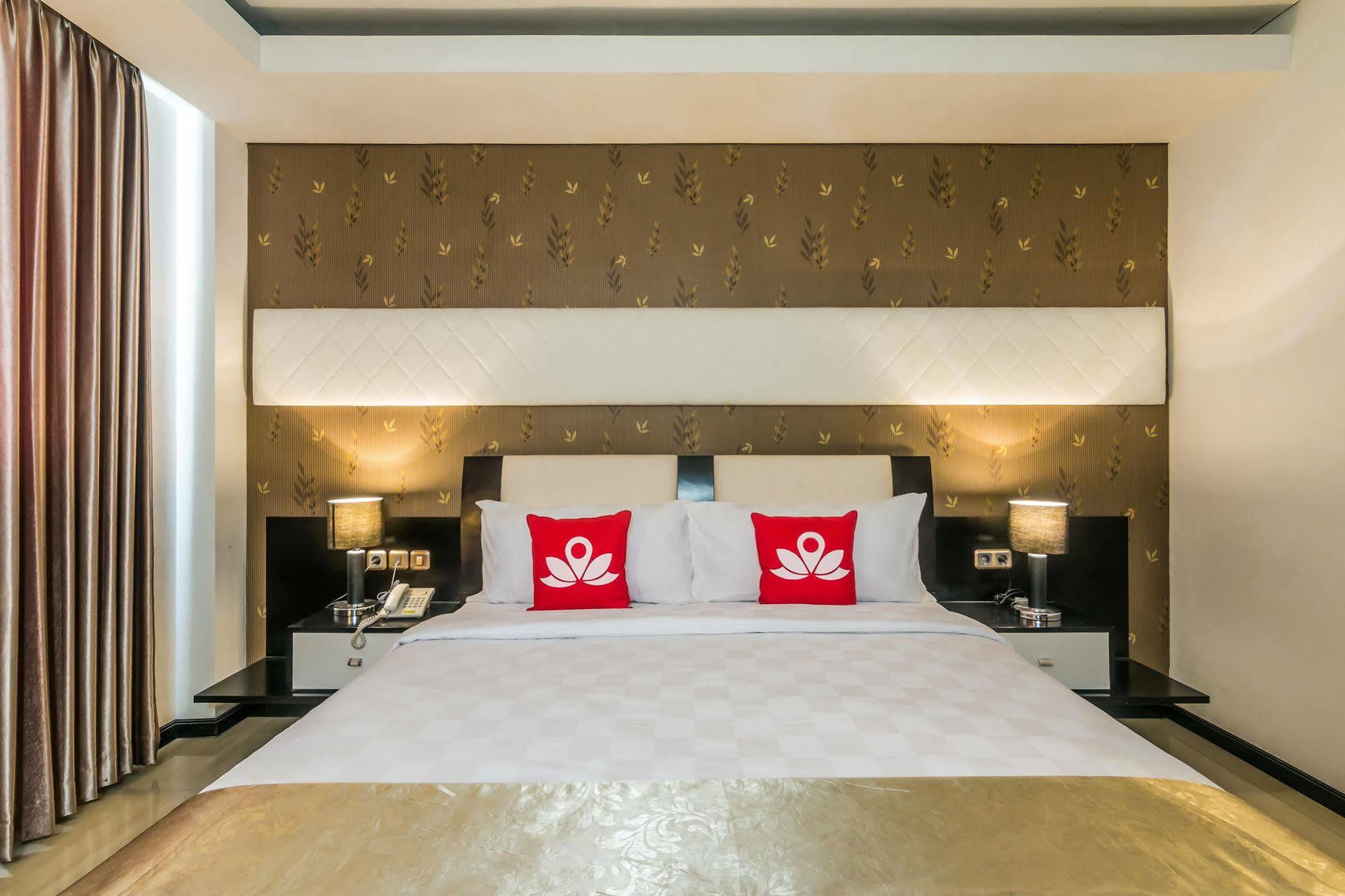 Zen Rooms Denpasar Marlboro Екстер'єр фото
